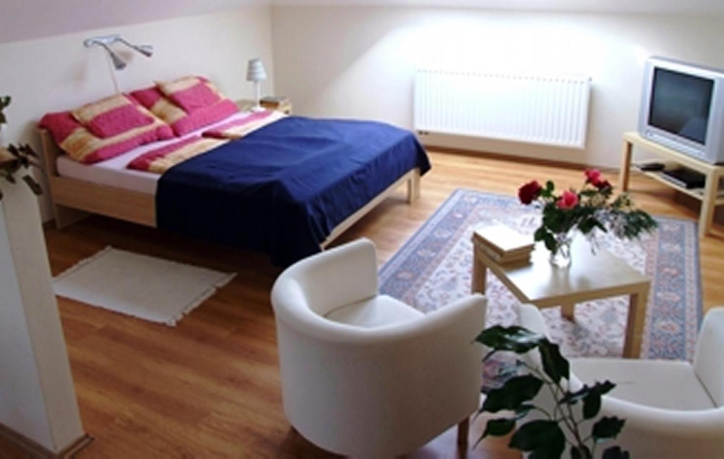 Ilona Apartmanhaz Komárom Exterior foto