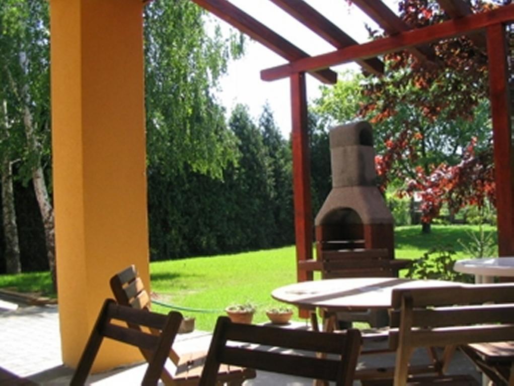 Ilona Apartmanhaz Komárom Exterior foto