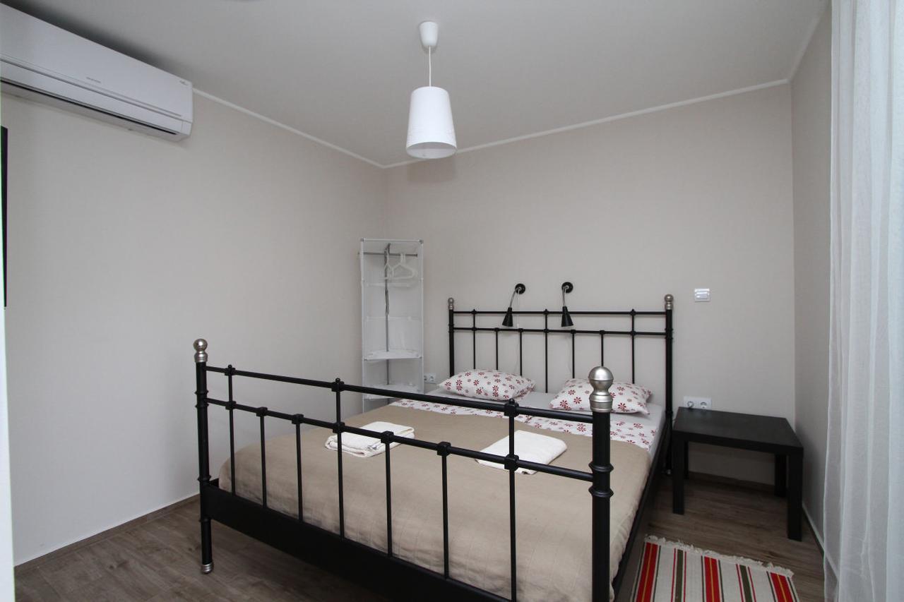 Ilona Apartmanhaz Komárom Exterior foto