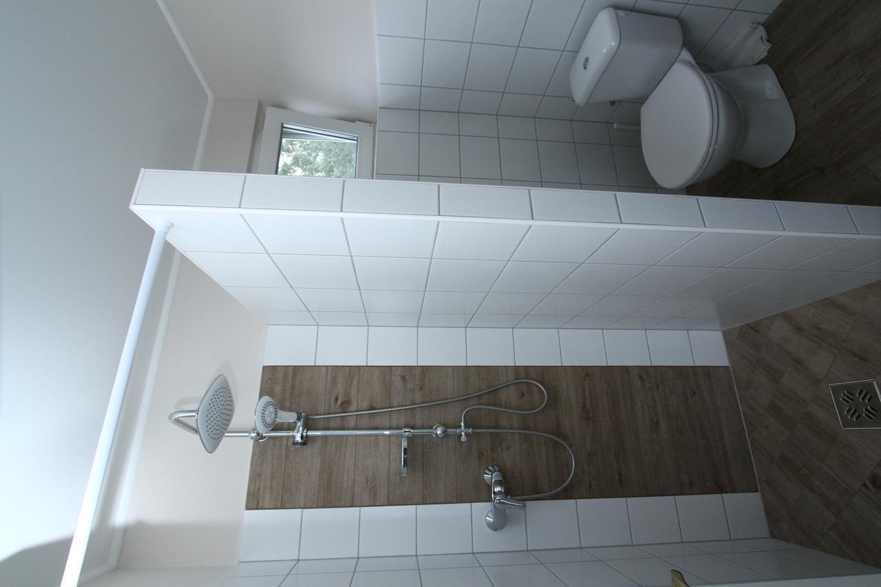 Ilona Apartmanhaz Komárom Exterior foto